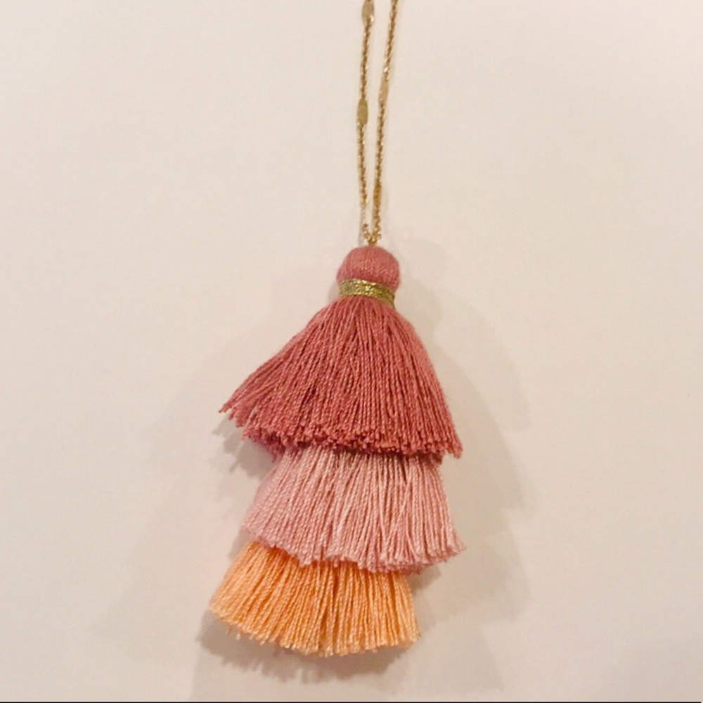 Colorful bohemian fringe necklace!